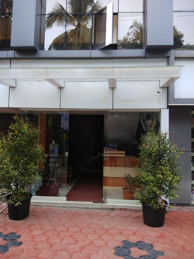 Manjira Lodge Guruvāyūr Kültér fotó